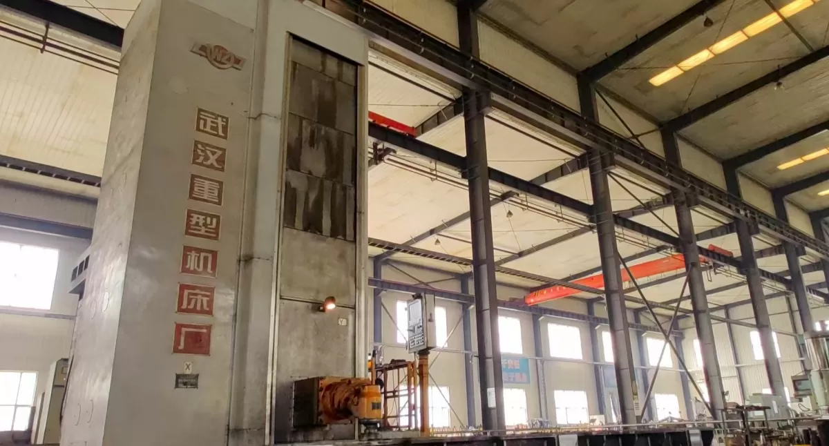 200 CNC floor-type milling and boring machine